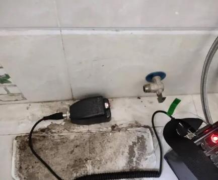 噶尔屋顶漏水维修公司分享下卫生间漏水的危害及解决方法